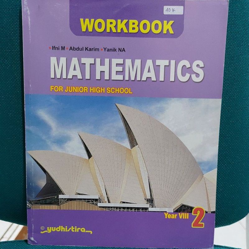 BUKU SOAL MATEMATIKA KELAS VIII YUDHISTIRA