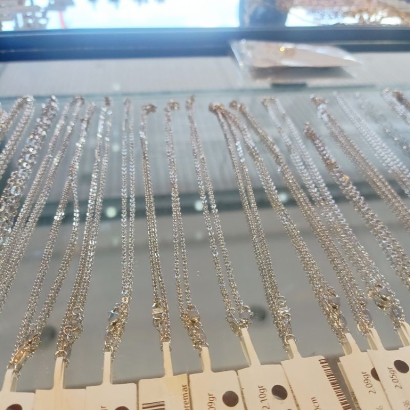 kalung emas putih kadar 375% emas asli Jakarta