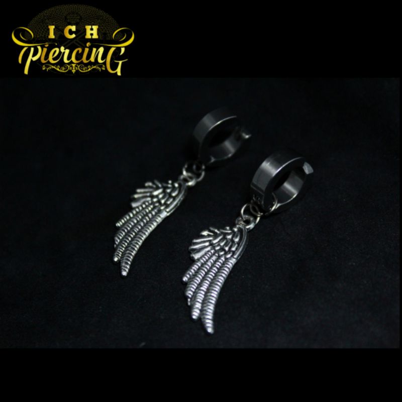 Anting Stud Rumbai bulu Bahan Titanium Steel Gaya Hip Hop Punk Untuk Pria Dan Wanita