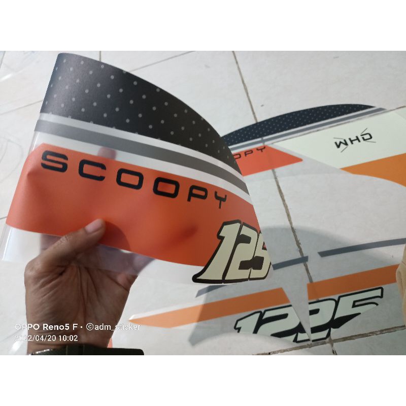 STRIPING STICKER SCOOPY NEW 2021 TRANSPARAN