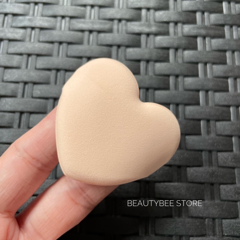 CUSHION PUFF / POWDER PUFF / PUFF MAKEUP SHARE BENTUK LOVE (SB6852)