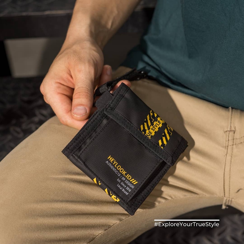Dompet Pria Waterproof Dompet Lipat Pendek Dompet Tahan Air Dompet Pendek Tactical Army Cowok Dompet Kado Hadiah