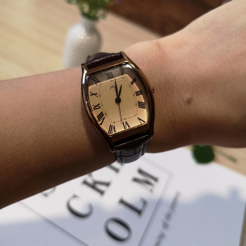 Jam Tangan Quartz Dial Kotak Kecil Casual Retro Untuk Wanita