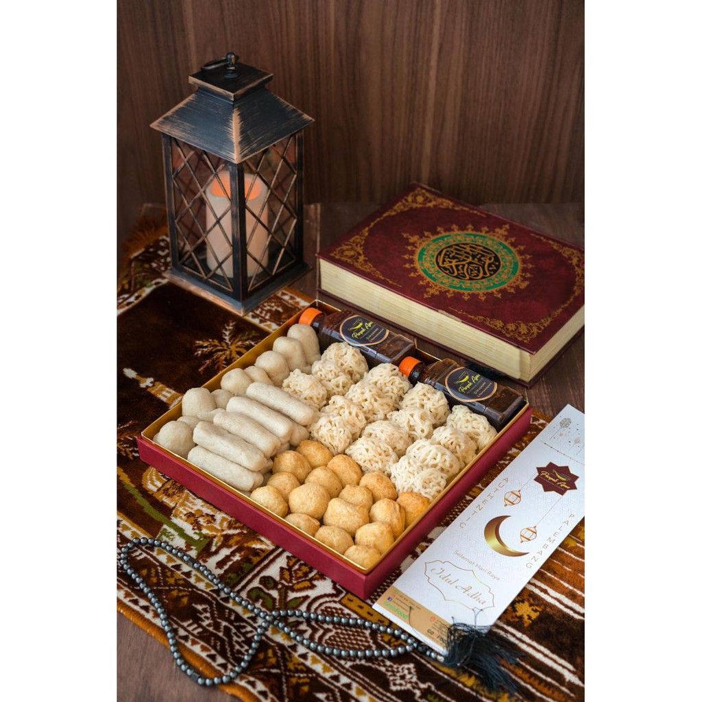 

Parsel/Hampers Pempek Isi 53 Ukuran Besar