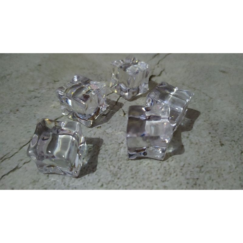 ES BATU PALSU FOTO PRODUK JUALAN PROPS PROPERTI OLSHOP FOOD FOTOGRAFI BISNIS USAHA artifical kotak h