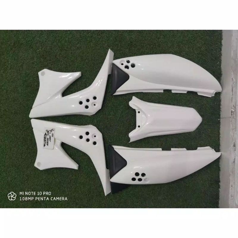 Cover Body Depan Belakang Spakbor KLX S Putih