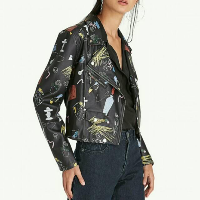 Jaket Leather Wanita
