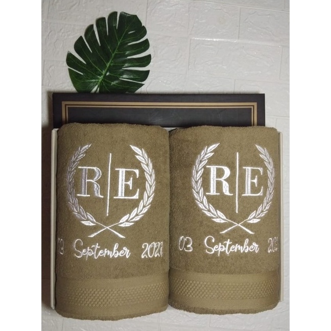 Handuk Custom Bordir  - Handuk wedding / Kado Handuk - TANPA BOX / PLUS BOX