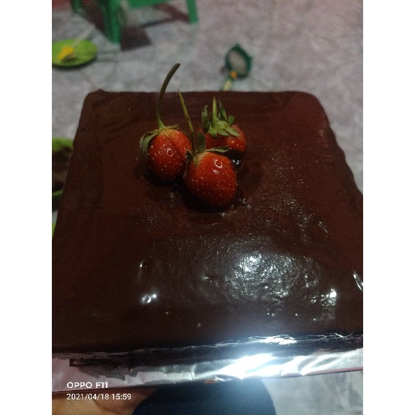 

Kue coklat full coklat siram