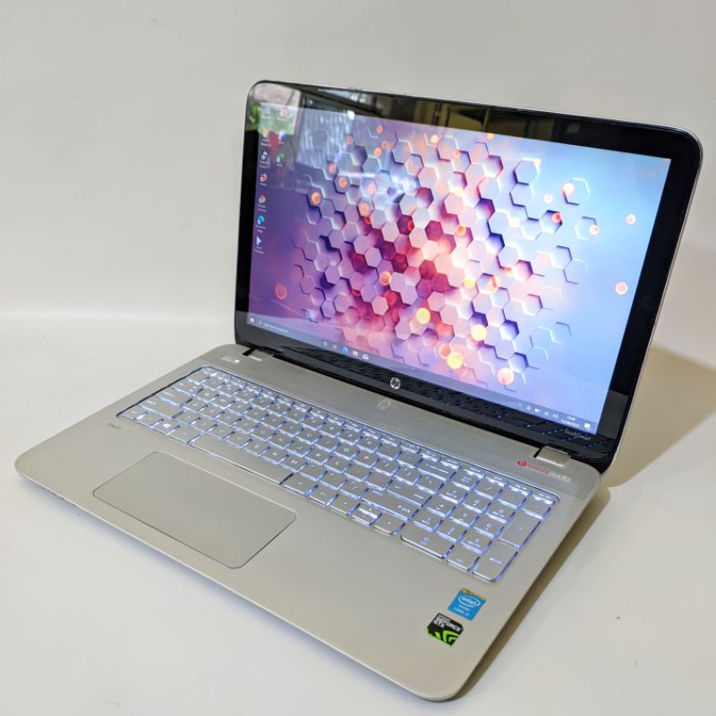 laptop Gaming Touchscreen Hp envy 15 - core i7 4712HQ 8core - ram 16gb - Dual vga Nvidia GeForce GTX 850m