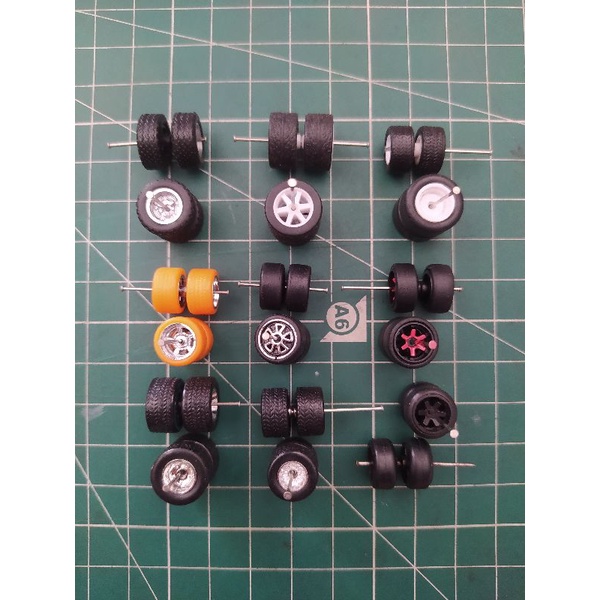 Ban Karet Hot Wheels 1/64