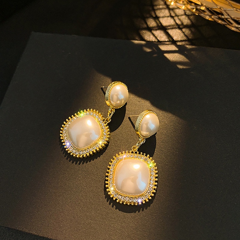 Anting wanita mutiara gaya busana Korea Berlian buatan