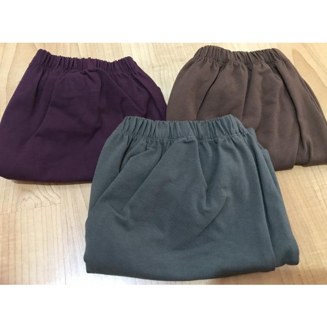 yoga pants (model Iyengar)