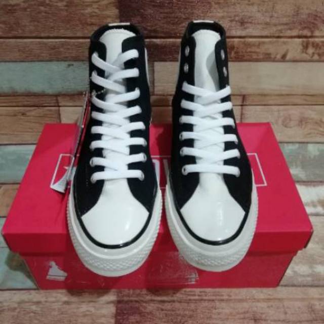  Sepatu  Convers All  Star  70s Versi Essentials High Kualitas 