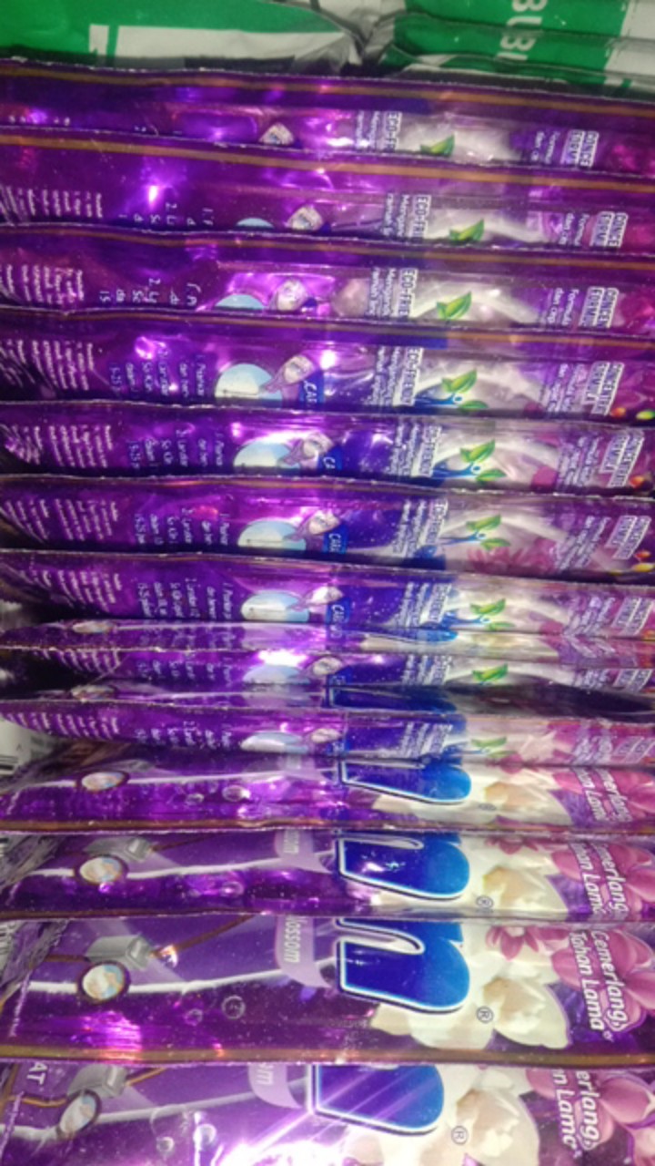 Soklin Softener Satu Renceng Isi 14 Sachet