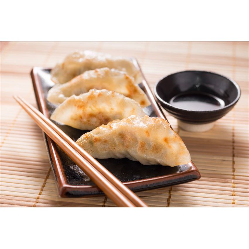 

GYOZA AYAM ISI 12Pcs