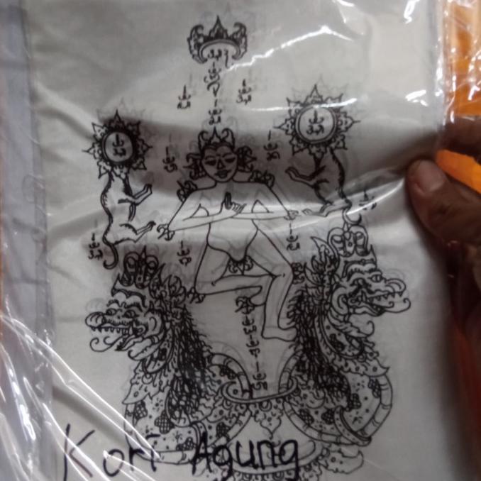 

favorit] ulap ulap Kain bendera ider untuk Kori Agung
