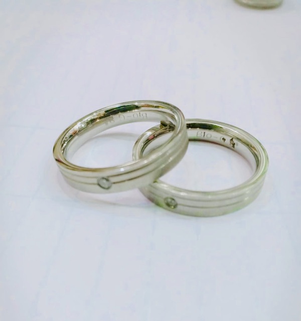 Cincin lamaran/ cincin tunangan / cincin ring / cincin / titanium / cincin titanium