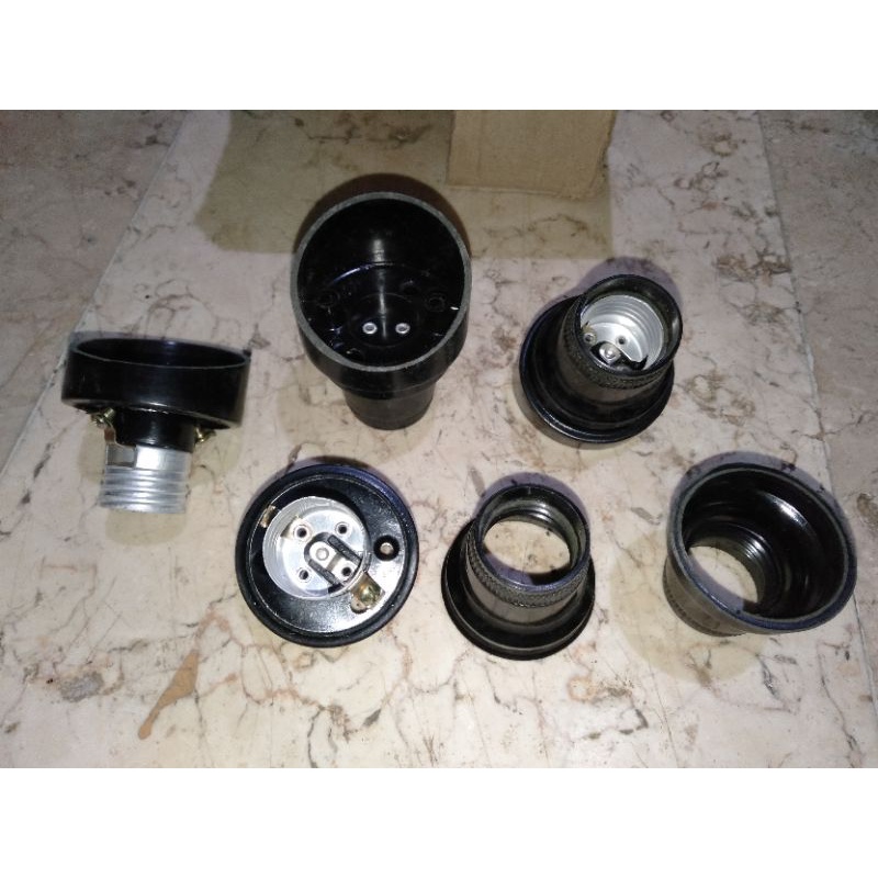 Fitting/ Fiting/ Piting Dudukan Lampu Plafond/ Plafon/ Tempel Miring