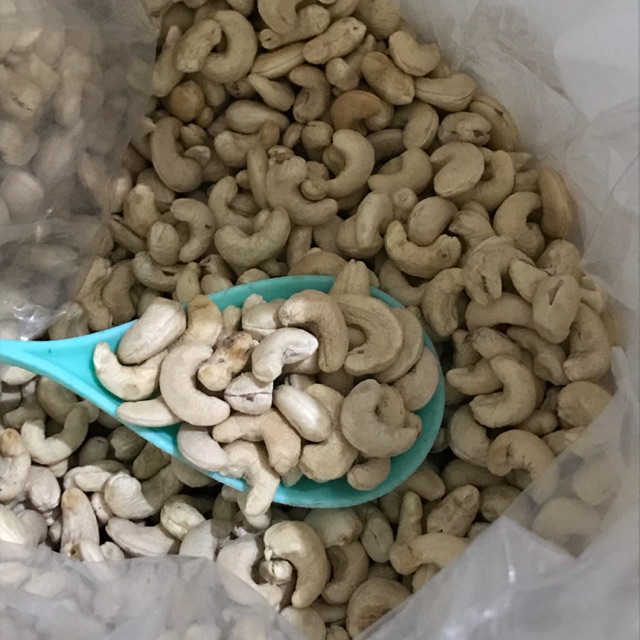 

Kacang Mede Utuh Kualitas Super Sulawesi 250gr