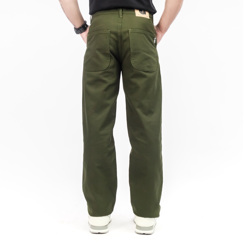 Gizmo Celana Chino Reguler Forthright Green Army Loose pants