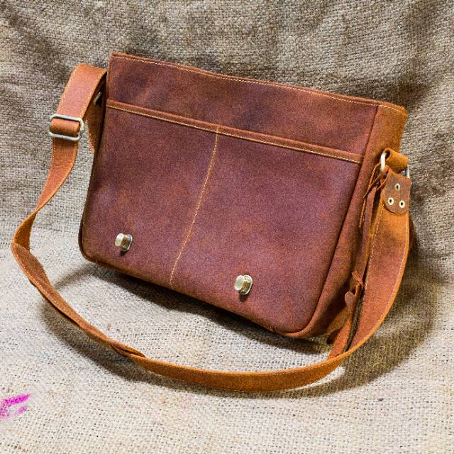 Messenger Bag | Tas Pria Kulit | Tas Slempang Pria Kulit | Tas Laptop Kulit | Tas Slempang Kulit