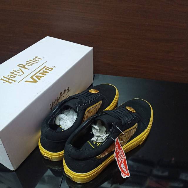 VANS OLDSKOOL HARRY POTTER GOLDEN