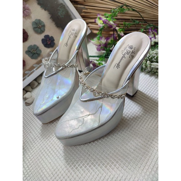 sepatu Azwa silver rafaizoutfit 12cm tahu