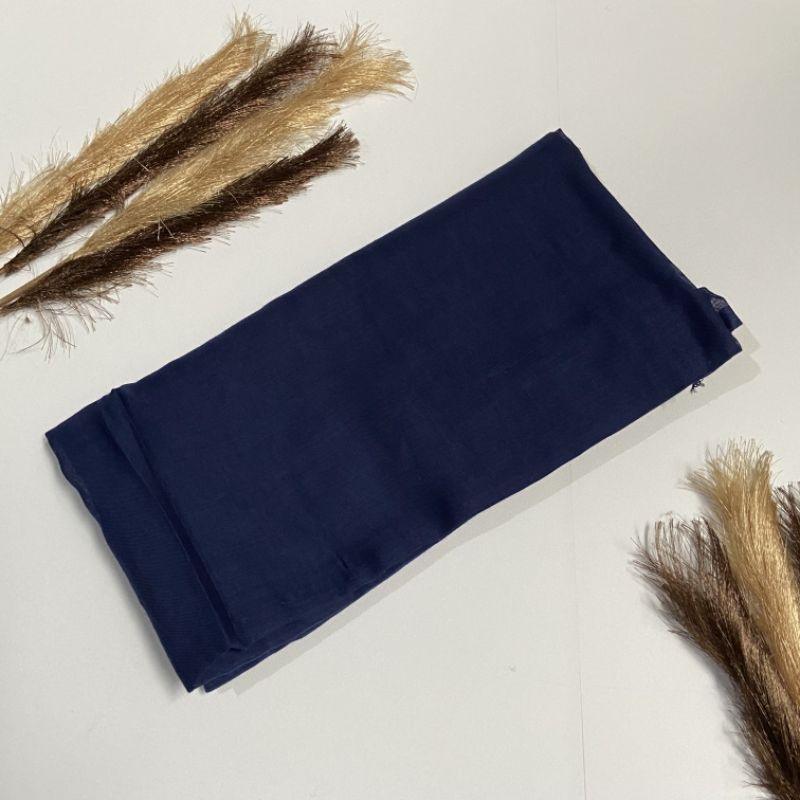 SEGIEMPAT PARIS POLOS PREMIUM AZARA | ANTI LETOY | PARIS VOAL | KERUDUNG MIRACLE MURAH | HIJAB JILBAB SQUARE | JILBAB SEMI PREMIUM SEKOLAH-Navy