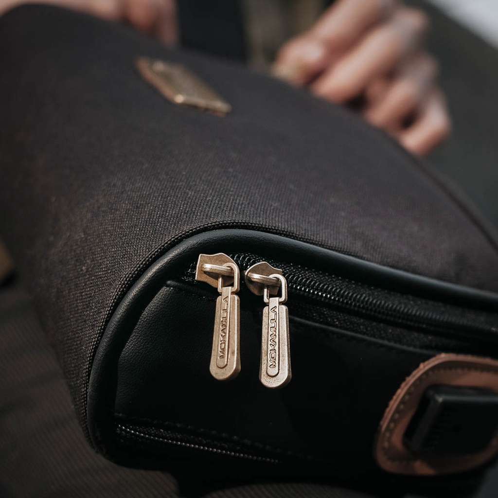 Tas Pinggang Pria Waterproof Waistbag Multifungsi Original - Eclipse Men Mokamula