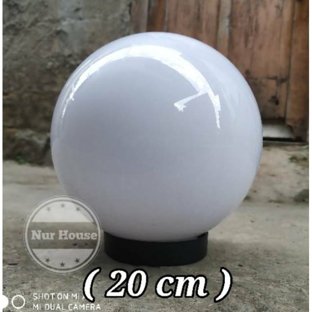 READY STOK !! Kap Lampu taman outdoor bulat putih/ prismatik meval 8 inch 20 cm