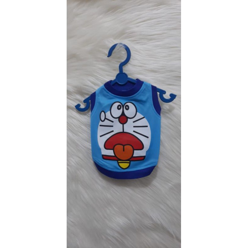 Kaos Kucing dan Anjing motif Doraemon