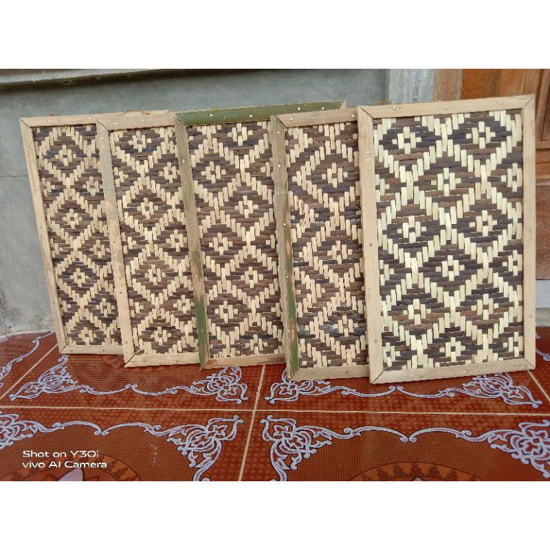 anaman bambu / hiasan dinding