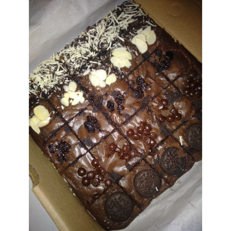 

FUDGY BROWNIES