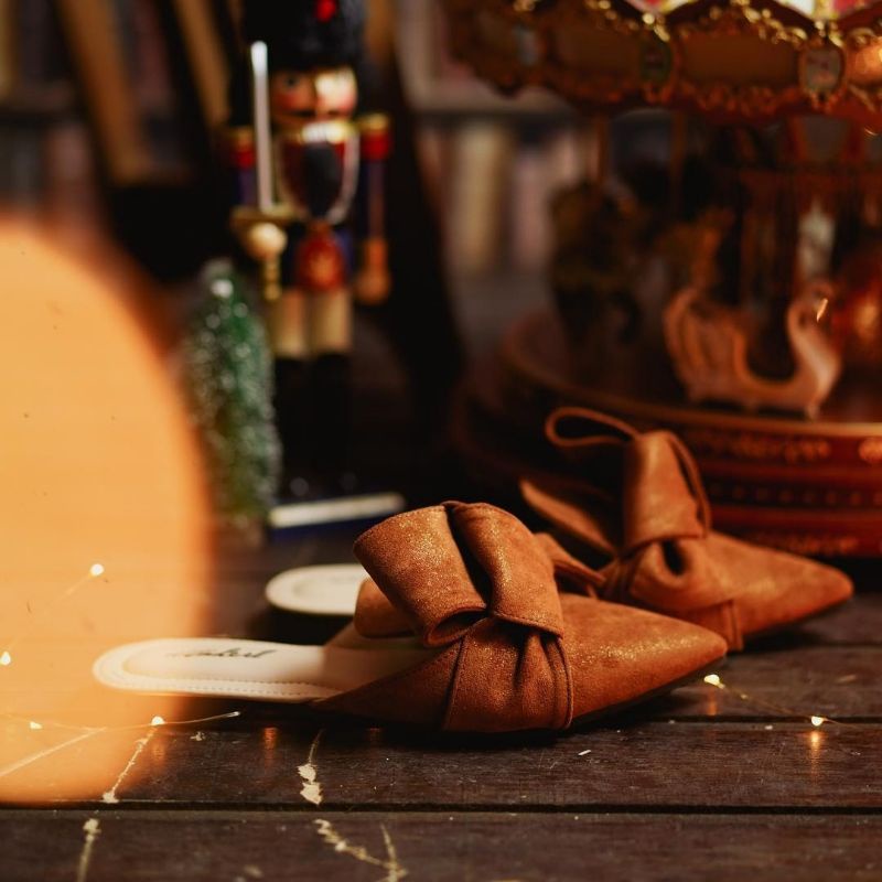 Ittaherl 40 Jackie Holiday Mules Amber Preloved