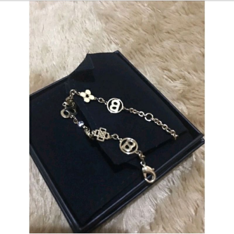 buttonscarves bangle