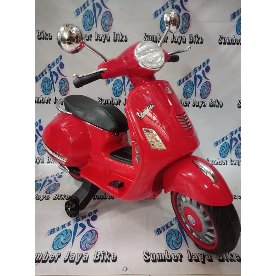 Mainan Motor Aki Anak Vespa Pmb M288 / Sepeda Motor Aki Anak