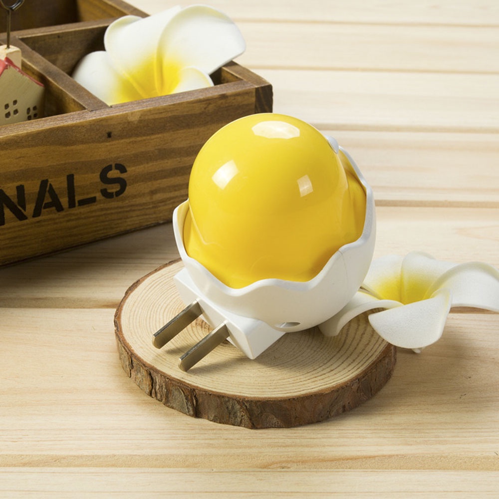 【COD Tangding】Little Yellow Duck Light Controlled LED Night Light Decorative Lamp Bed Feeding Lamp