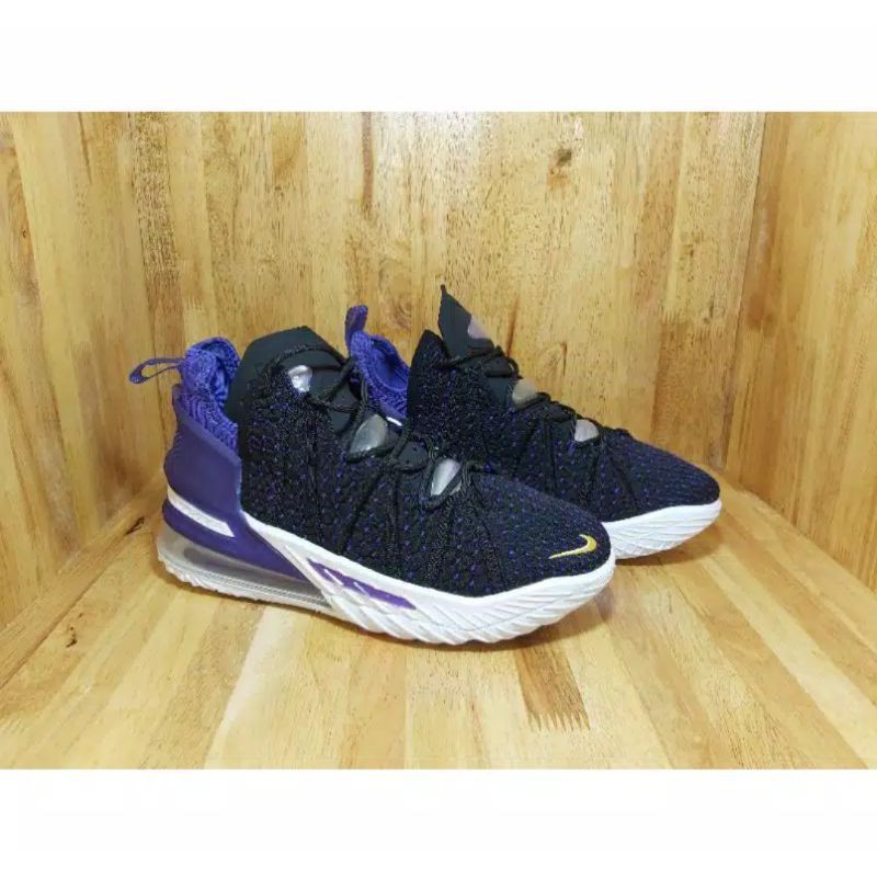 sepatu basket lebron 18 lakers