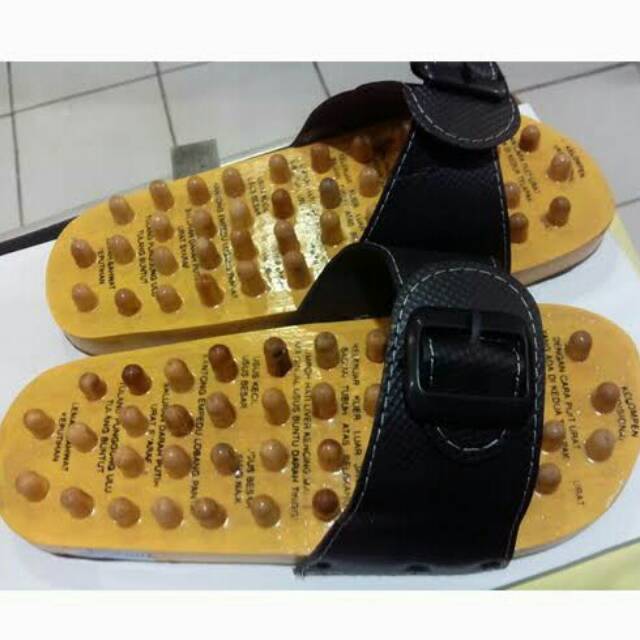 Pijat Dan Sandal Terapi Kayu, Sandal Pijat Repleksi Kayu, Sendal Pijat Kesehatan Kayu