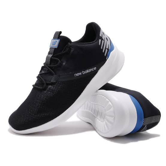 SEPATU RUNNING NEW BALANCE DISTRICT RUN BLACK