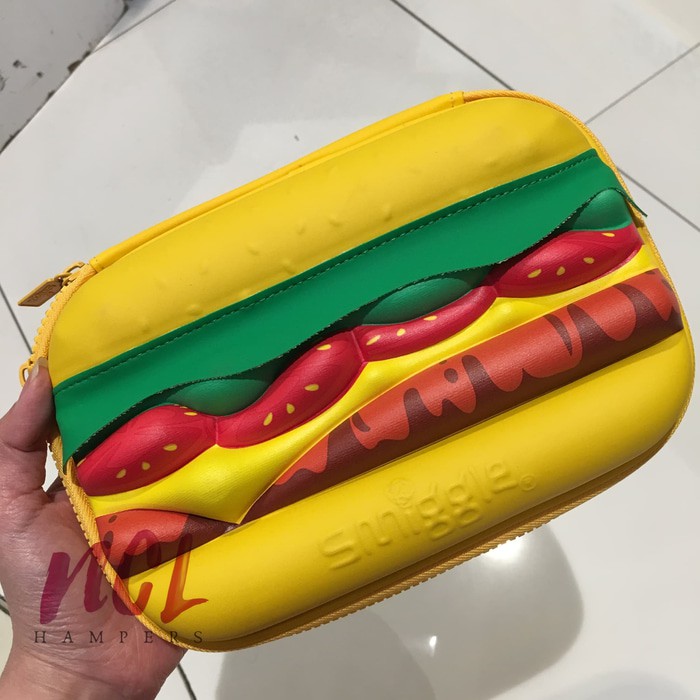 

Smiggle pencil case authentic - 3D