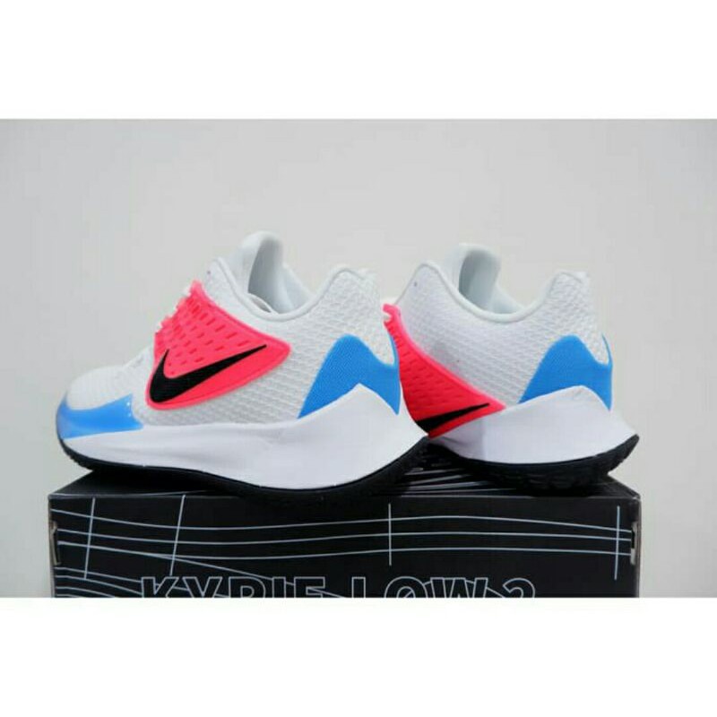 SEPATU BASKET NIKE KYRIE2 LOW BLUE HERO CRIMSON