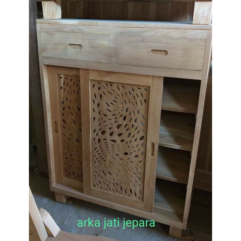 lemari sepatu.lemari pakaian anak kecil kayu jati perhutani
