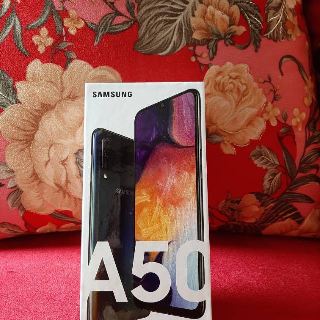 Compare Samsung Galaxy A50 Vs Samsung Galaxy A50s Gsmarena Com