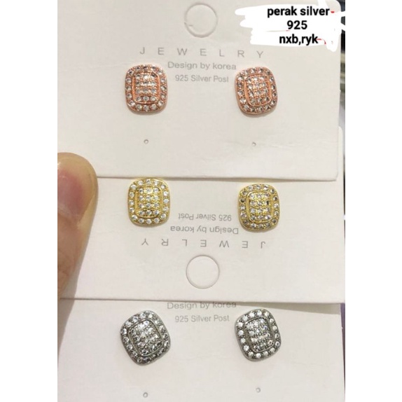 Anting titanium dan perak silver 925 sale 70% model Nagita warna gold dan silver (ada 4ukuran)