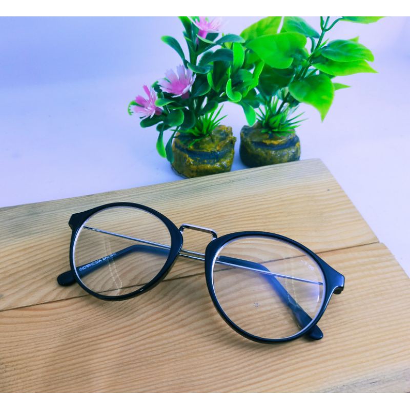 Kacamata Minus Gagang Besi 5011