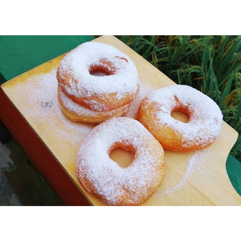 

Aneka kue basah - Donat gula