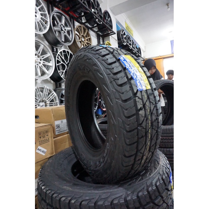 BAN MOBIL 245/75 R16 ACCELERA OMIKRON AT RING 16