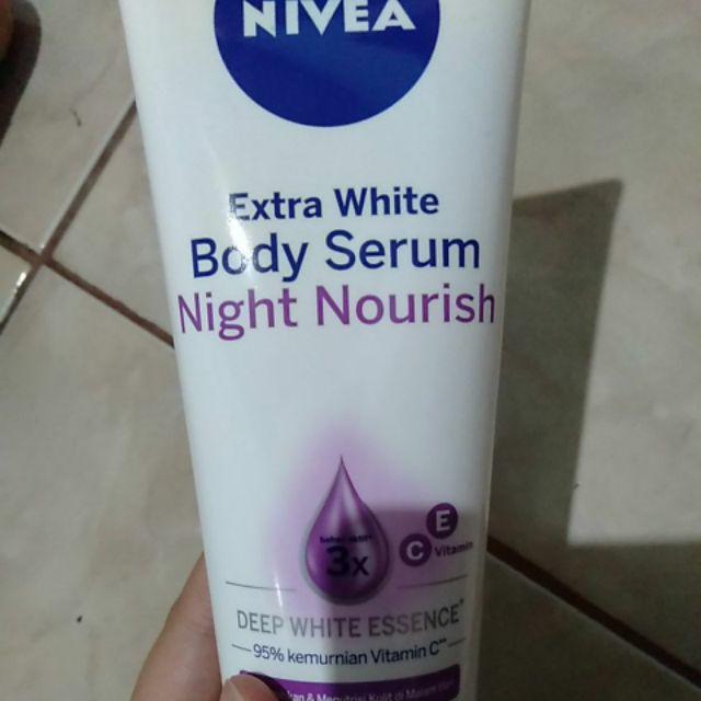 Paket pagi & malam Nivea Body Serum Instant Glow & Night ...
